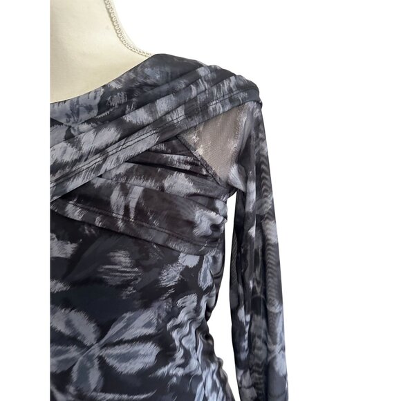 STEVE MADDEN Black Gray Mesh Wrap Top Size XL NEW with tags - Picture 2 of 7